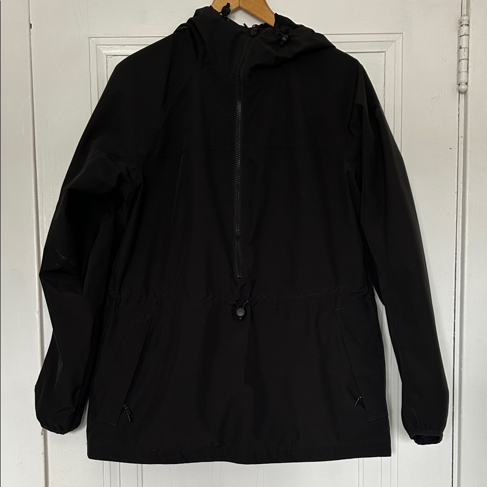 Helly Hansen Women's Black Windbreaker Jacket